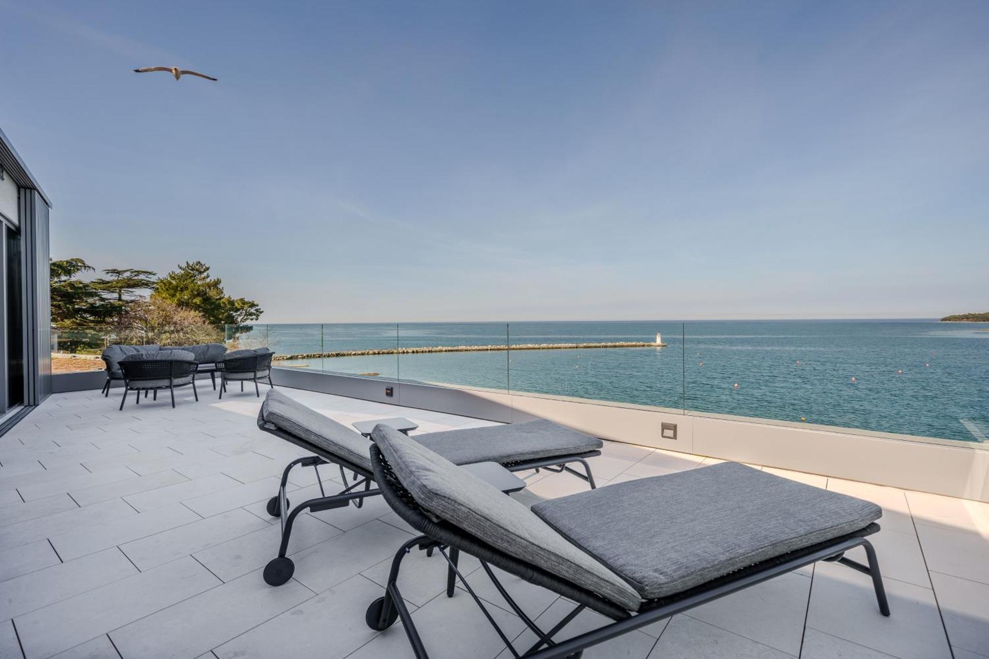 Blu Mare Hotel Novigrad Istria Eksteriør billede